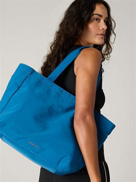 athleta bag aldi.